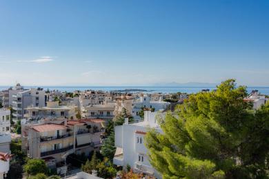 Ρετιρέ οροφοδιαμέρισμα με ανεμπόδιστη θέα